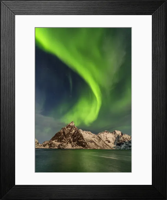 Framed Print : Aurora over Olstinden, Lofoten Islands, Norway Framed Print : Aurora over Olstinden, Lofoten Islands, Norway
