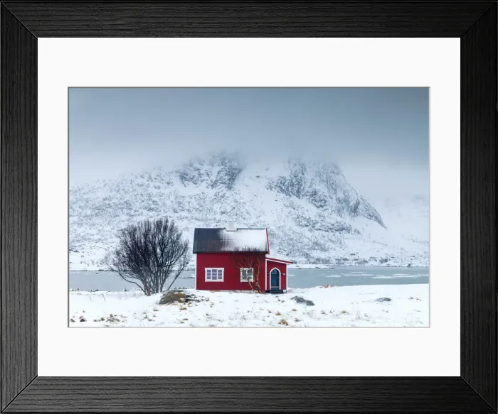Framed Print : Red House in Winter, Lofoten Islands, Norway Framed Print : Red House in Winter, Lofoten Islands, Norway