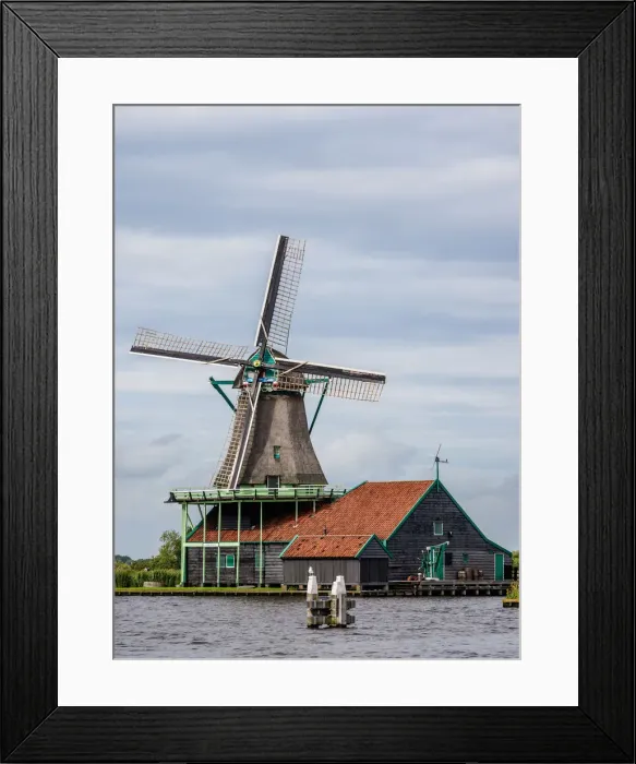 Framed Print : Windmill in Zaanse Schans, Zaandam, North Holland, The Netherlands Framed Print : Windmill in Zaanse Schans, Zaandam, North Holland, The Netherlands