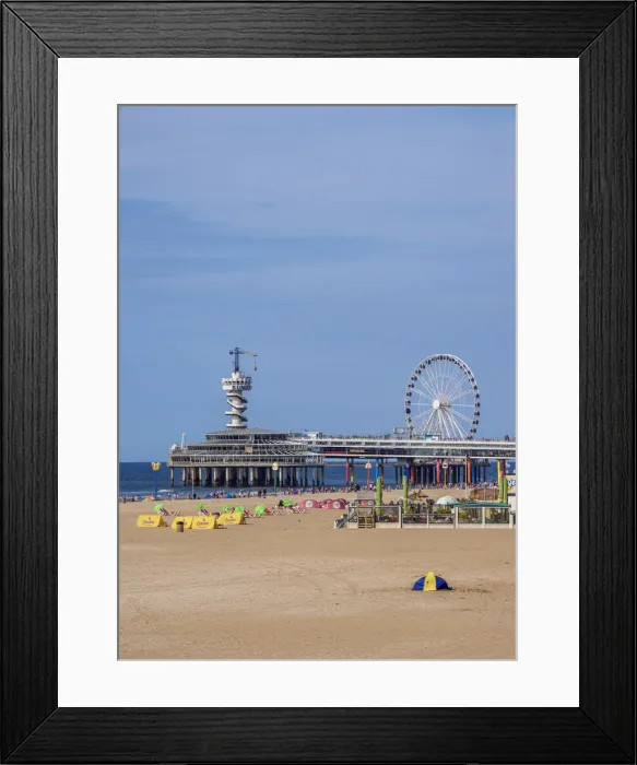 Framed Print : Scheveningen Beach, The Hague, South Holland, The Netherlands