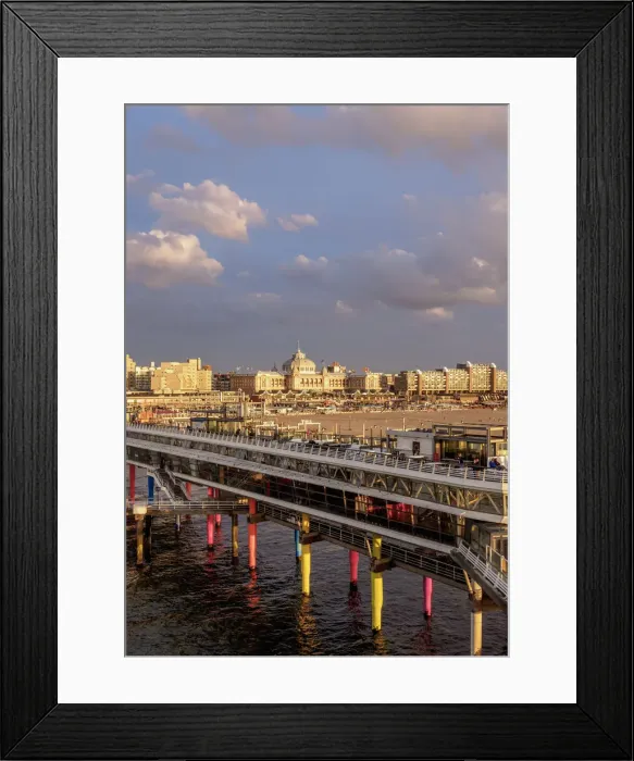 Framed Print : Pier in Scheveningen, The Hague, South Holland, The Netherlands Framed Print : Pier in Scheveningen, The Hague, South Holland, The Netherlands