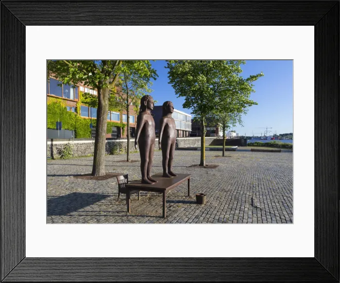 Framed Print : Statue in park, Zeeburg, Amsterdam, Noord Holland, Netherlands Framed Print : Statue in park, Zeeburg, Amsterdam, Noord Holland, Netherlands