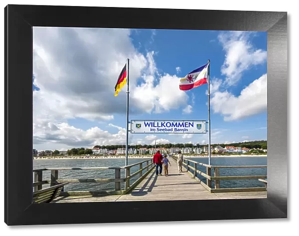 Pier, Bansin, Usedom island, Mecklenburg-Western Pomerania, Germany