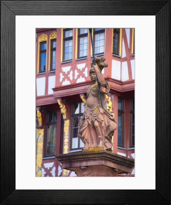 Framed Print : MInervabrunnen in the Romerberg, Frankfurt, Hesse, Germany