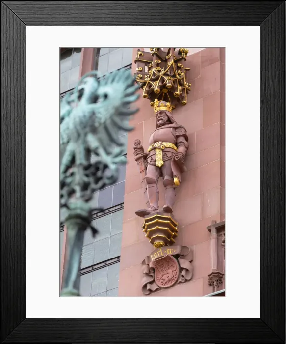 Framed Print : Statue on Romer (Town Hall), Frankfurt, Hesse, Germany Framed Print : Statue on Romer (Town Hall), Frankfurt, Hesse, Germany