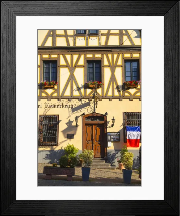 Framed Print : Hotel Romerkrug in Market Square, Oberwesel, Rhineland-Palatinate, Germany Framed Print : Hotel Romerkrug in Market Square, Oberwesel, Rhineland-Palatinate, Germany