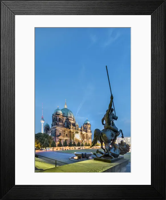 Framed Print : Statue, Berlin Dom, Berlin, Germany Framed Print : Statue, Berlin Dom, Berlin, Germany