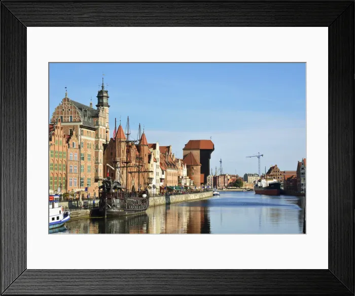 Framed Print : The medieval crane (Zuraw) at the Old Town and the Motlawa river in Gdansk. Poland Framed Print : The medieval crane (Zuraw) at the Old Town and the Motlawa river in Gdansk. Poland