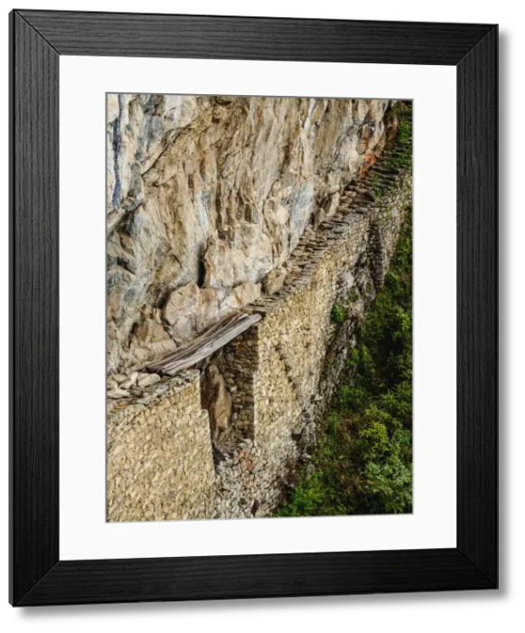 Framed Print : Inca Bridge, Machu Picchu, Cusco Region, Peru Framed Print : Inca Bridge, Machu Picchu, Cusco Region, Peru