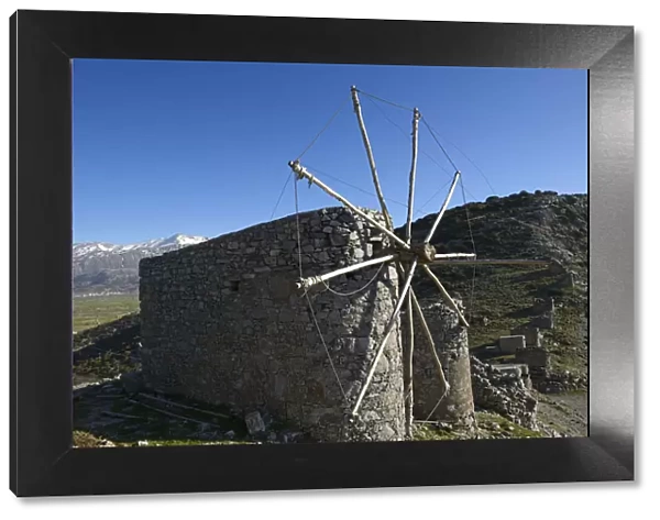 Old windmills at the Seli-Ambelou Pass, Lassithi plateau, Crete, Greece, Europe