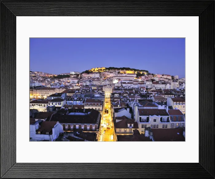 Framed Print : The historical centre and the Sao Jorge castle at dusk. Lisbon, Portugal Framed Print : The historical centre and the Sao Jorge castle at dusk. Lisbon, Portugal