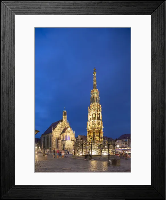 Framed Print : Schoner Brunnen fountain and Frauenkirche in Main Market Square at dusk, Nuremberg Framed Print : Schoner Brunnen fountain and Frauenkirche in Main Market Square at dusk, Nuremberg