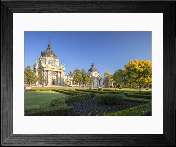 Framed Print : Szechenyi Thermal Baths and Spa in City Park, Budapest, Hungary Framed Print : Szechenyi Thermal Baths and Spa in City Park, Budapest, Hungary