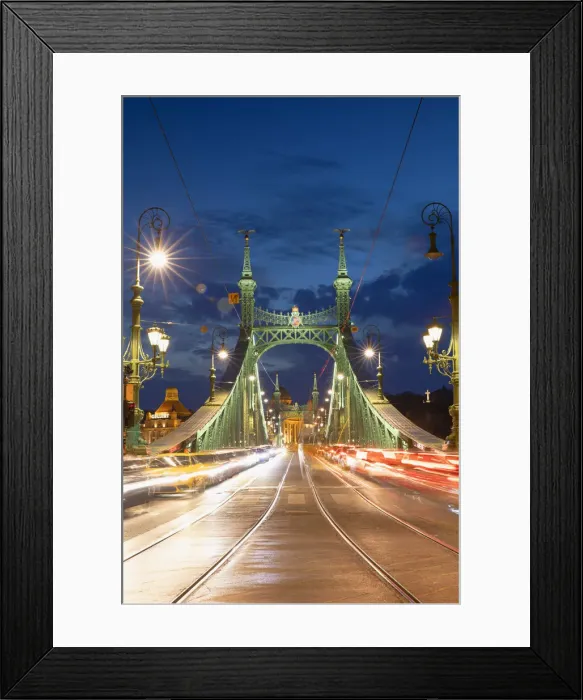 Framed Print : Szabadsag Bridge at dusk, Budapest, Hungary Framed Print : Szabadsag Bridge at dusk, Budapest, Hungary