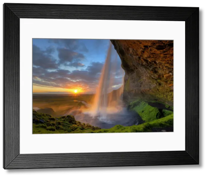 Framed Print : Seljalandsfoss Waterfall at Sunset, Iceland Framed Print : Seljalandsfoss Waterfall at Sunset, Iceland