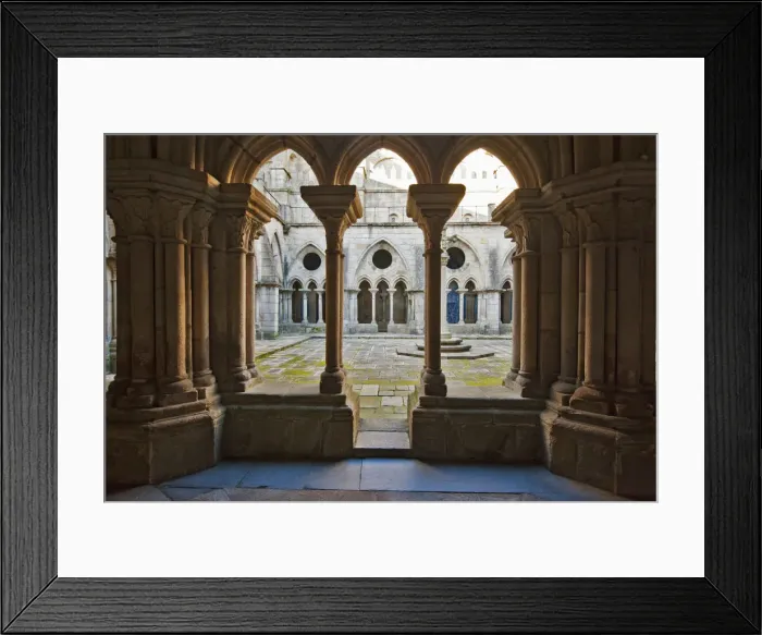 Framed Print : Cloisters of the Cathedral dating back to the 12th century. Oporto, Portugal Framed Print : Cloisters of the Cathedral dating back to the 12th century. Oporto, Portugal