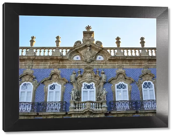 Windows of a palace in Braga. Minho, Portugal