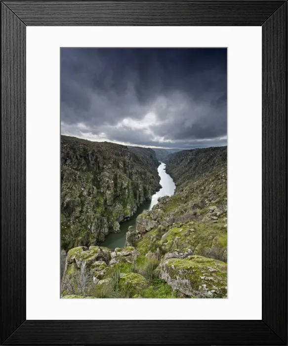 Framed Print : The river Douro crossing the wild and rocky gorges of the International Douro Nature Park Framed Print : The river Douro crossing the wild and rocky gorges of the International Douro Nature Park