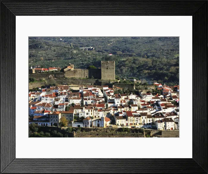 Framed Print : Castelo de Vide and the medieval castle. Alentejo, Portugal
