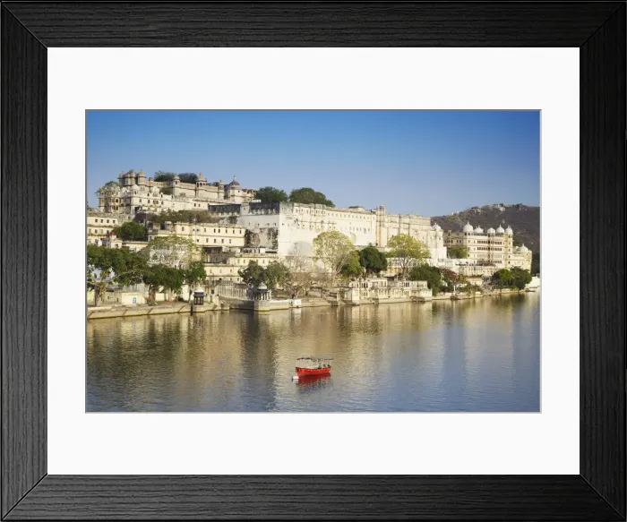 Framed Print : City Palace, Udaipur, Rajasthan, India Framed Print : City Palace, Udaipur, Rajasthan, India