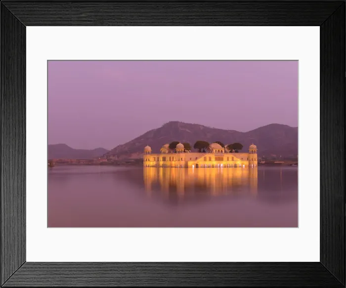 Framed Print : The Lake Palace, city of Jaipur, Rajasthan, India Framed Print : The Lake Palace, city of Jaipur, Rajasthan, India