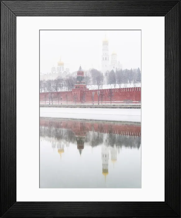 Framed Print : View of the Kremlin from the Moskva River, Moscow, Russia Framed Print : View of the Kremlin from the Moskva River, Moscow, Russia