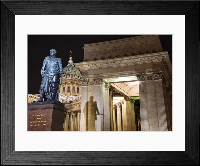Framed Print : Statue of Barclay de Tolly in front of the Kazan Cathedral, Saint Petersburg, Russia Framed Print : Statue of Barclay de Tolly in front of the Kazan Cathedral, Saint Petersburg, Russia