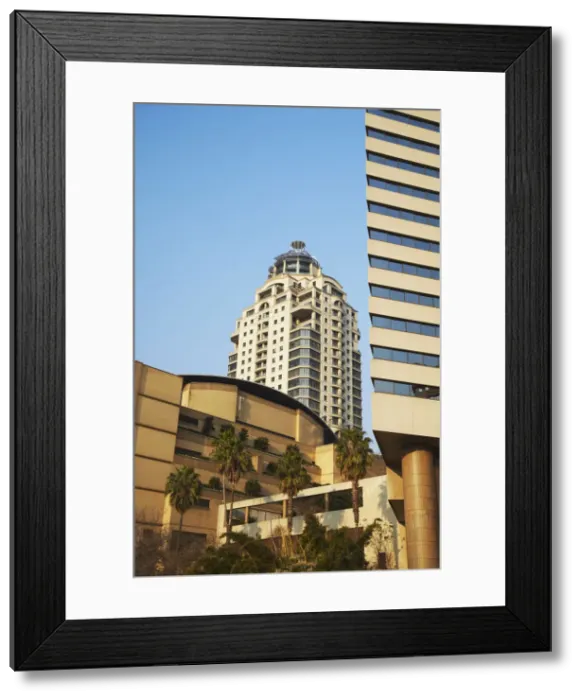 Framed Print : Michelangelo Towers apartment block, Sandton, Johannesburg, Gauteng, South Africa Framed Print : Michelangelo Towers apartment block, Sandton, Johannesburg, Gauteng, South Africa