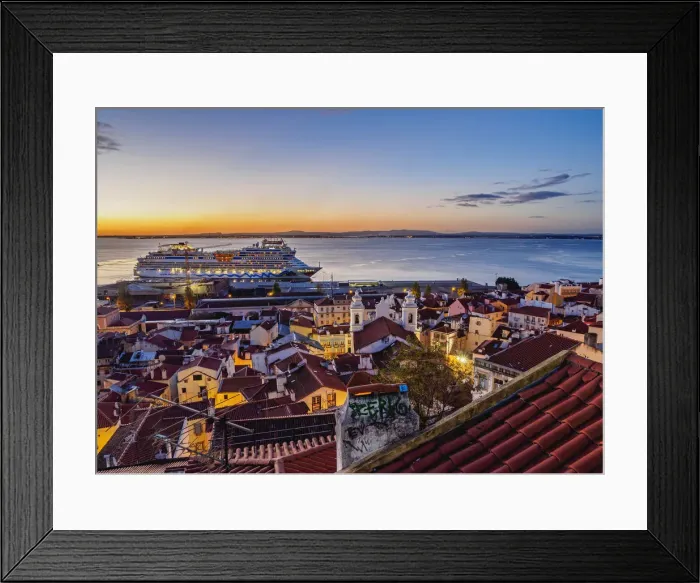 Framed Print : Portugal, Lisbon, Miradouro das Portas do Sol, Twilight view over Alfama Neighbourhood Framed Print : Portugal, Lisbon, Miradouro das Portas do Sol, Twilight view over Alfama Neighbourhood