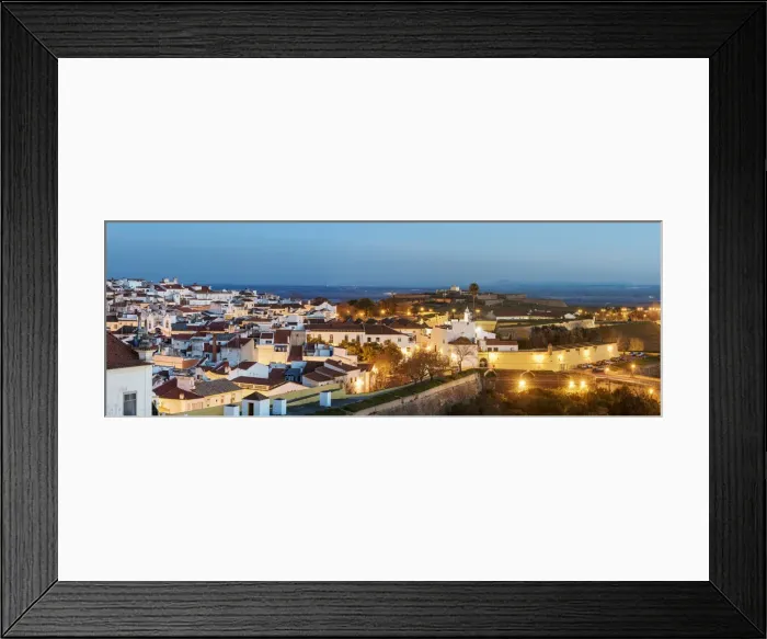 Framed Print : The city of Elvas and his 17th century fortifications at dusk, the biggest city bulwark