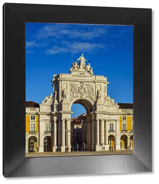 Portugal, Lisbon, Commerce Square, View of the Rua Augusta Arch