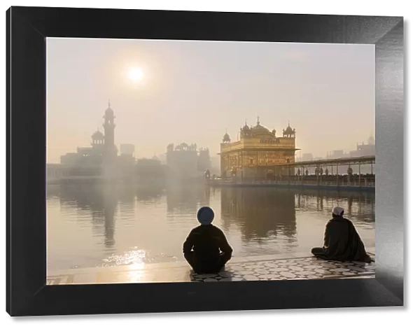 India, Punjab, Amritsar, a sikh pilgrims at the Golden Temple - the holiest shrine