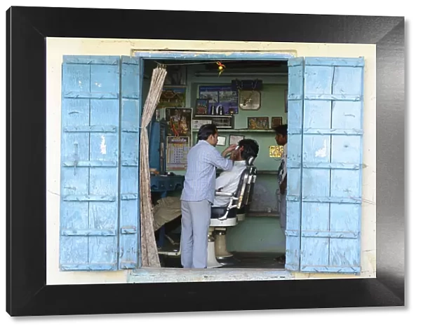 Barber shop in Pushkar, India, Asia