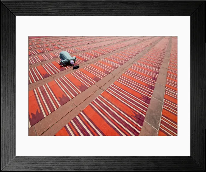 Framed Print : Indian Man Praying on Prayer Rugs, Jama Masjid, Old Delhi, India Framed Print : Indian Man Praying on Prayer Rugs, Jama Masjid, Old Delhi, India