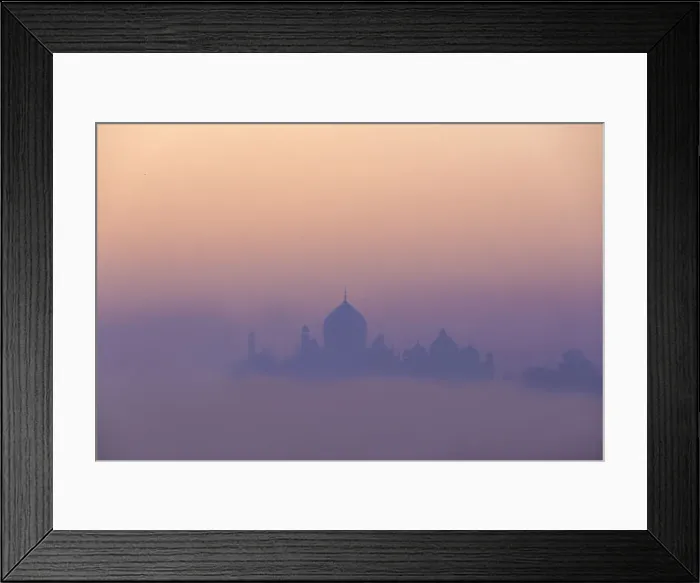 Framed Print : India, Taj Mahal silhouette at dawn on a foggy morning Framed Print : India, Taj Mahal silhouette at dawn on a foggy morning
