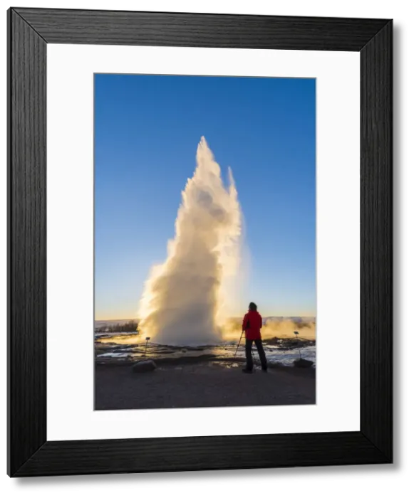 Framed Print : Strokkur geyser, Geysir, Golden Circle, Iceland Framed Print : Strokkur geyser, Geysir, Golden Circle, Iceland