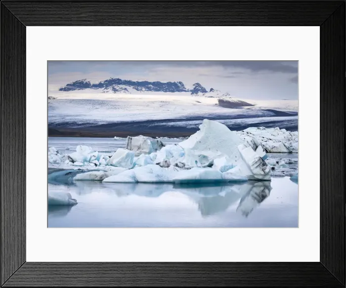 Framed Print : Icebergs floating at Jokulsarlon glacier lagoon against snowcapped mountains, Vatnajokull Framed Print : Icebergs floating at Jokulsarlon glacier lagoon against snowcapped mountains, Vatnajokull