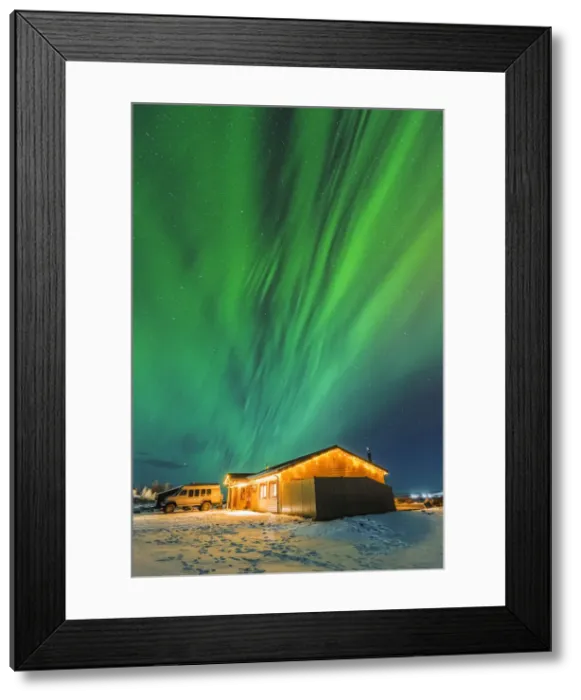 Framed Print : Laugarvatn, Iceland. Northern lights over typical Icelandic houses in winter Framed Print : Laugarvatn, Iceland. Northern lights over typical Icelandic houses in winter