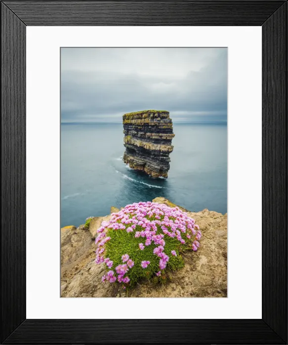 Framed Print : Dun Briste sea stack at Downpatrick Head, County Donegal, Ulster region, Republic of Ireland, Europe Framed Print : Dun Briste sea stack at Downpatrick Head, County Donegal, Ulster region, Republic of Ireland, Europe