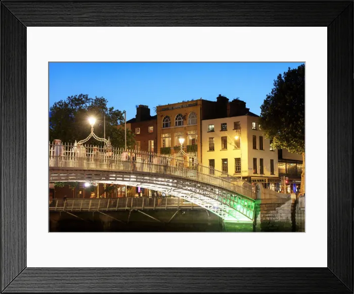 Framed Print : Europe, European, Western Europe, Europe; Dublin, Halfpenny bridge and Liffey river