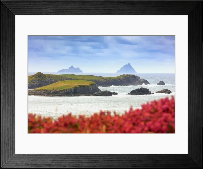 Framed Print : Europe, Northern Europe, Ireland, Skellig islands view from Portmagee along the Kerry Framed Print : Europe, Northern Europe, Ireland, Skellig islands view from Portmagee along the Kerry
