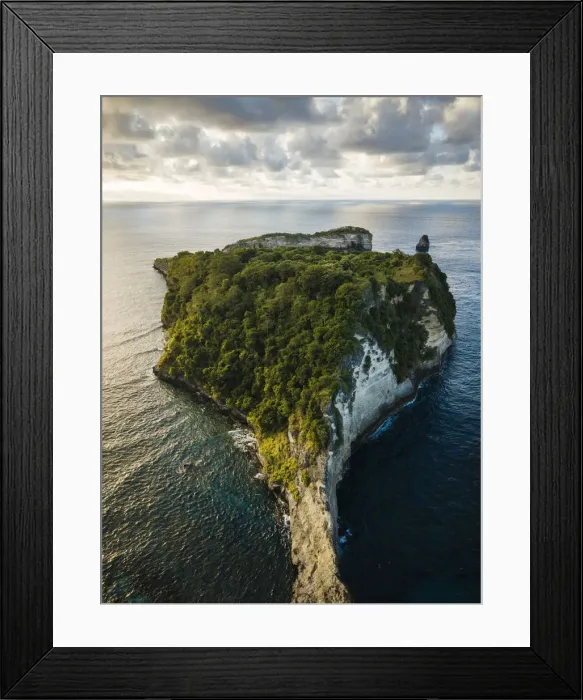 Framed Print : Aerial View of Sunrise over Batupadasan, Klungkung, Nusa Penida, Bali, Indonesia Framed Print : Aerial View of Sunrise over Batupadasan, Klungkung, Nusa Penida, Bali, Indonesia