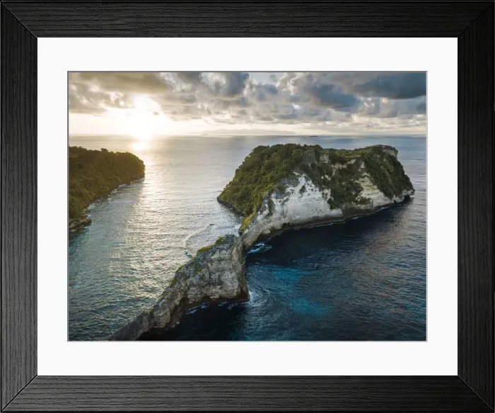 Framed Print : Aerial View of Sunrise over Batupadasan, Klungkung, Nusa Penida, Bali, Indonesia Framed Print : Aerial View of Sunrise over Batupadasan, Klungkung, Nusa Penida, Bali, Indonesia