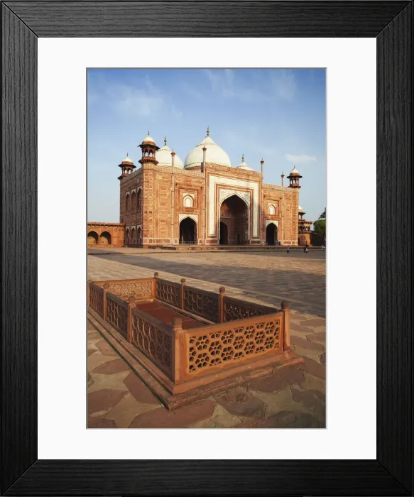 Framed Print : Jawab in grounds of Taj Mahal, Agra, Uttar Pradesh, India