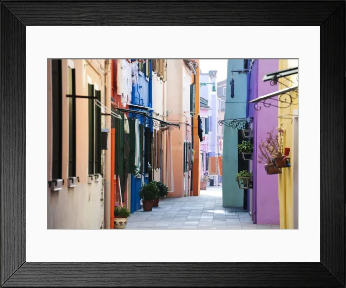 Framed Print : Colourful houses in Burano, Veneto region, Italy Framed Print : Colourful houses in Burano, Veneto region, Italy