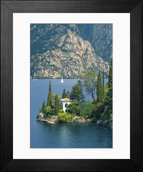 Framed Print : Villa near Malcesine, Lake Garda, Italy Framed Print : Villa near Malcesine, Lake Garda, Italy