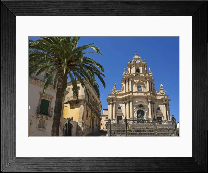 Framed Print : Cathedral San Giorgio, Piazza Duomo, Ragusa Ibla, Sicily, Italy