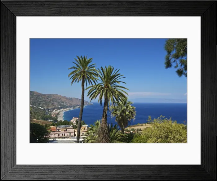 Framed Print : Mazzaro Bay, Taormina, Sicily, Italy Framed Print : Mazzaro Bay, Taormina, Sicily, Italy