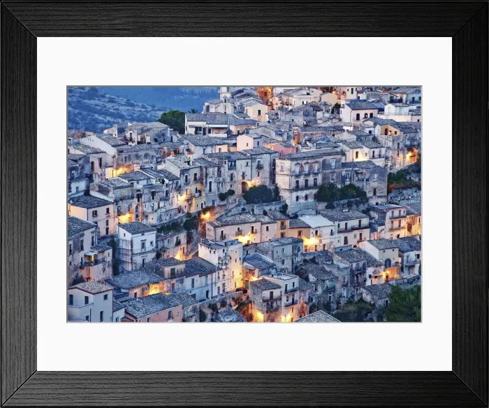 Framed Print : Ragusa Ibla at dusk, Sicily, Italy Framed Print : Ragusa Ibla at dusk, Sicily, Italy