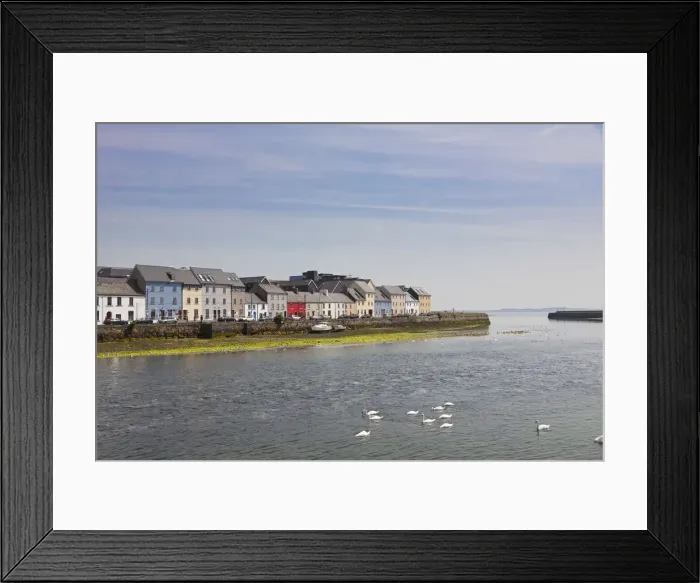 Framed Print : Galway, Ireland. Multicoloured houses by the harbour Framed Print : Galway, Ireland. Multicoloured houses by the harbour